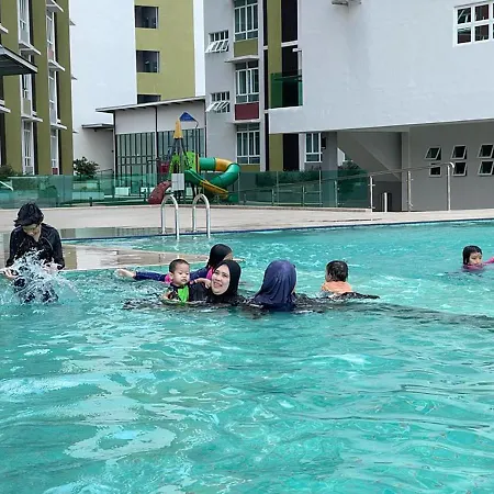Fzsplash Homestay - For Muslims Kuantan Exterior photo